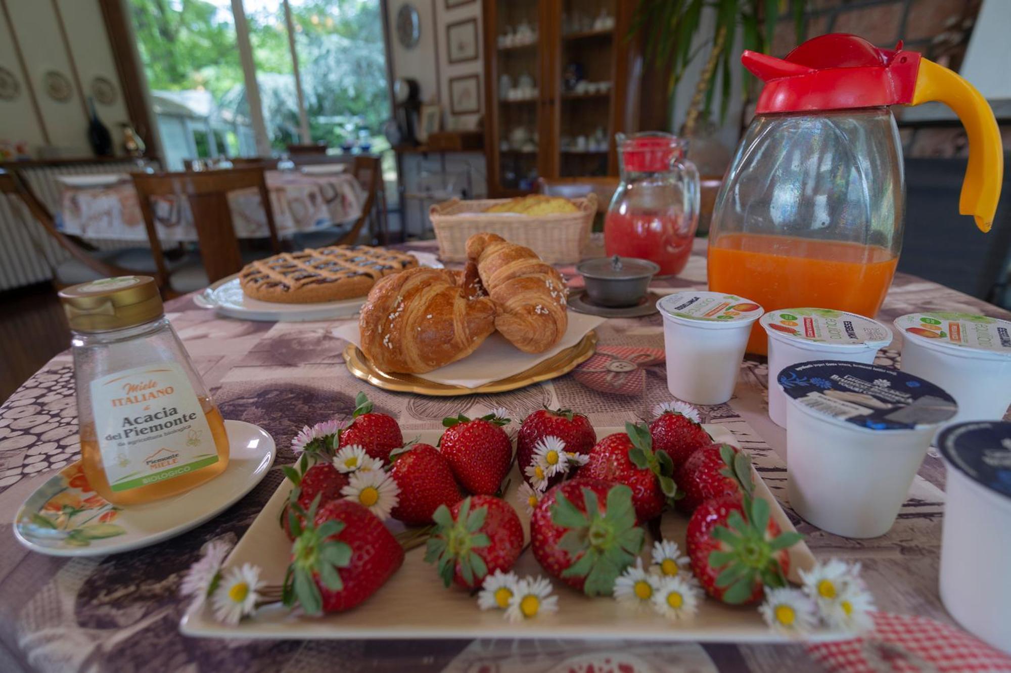 Il Colombe B&B Barzanò Εξωτερικό φωτογραφία