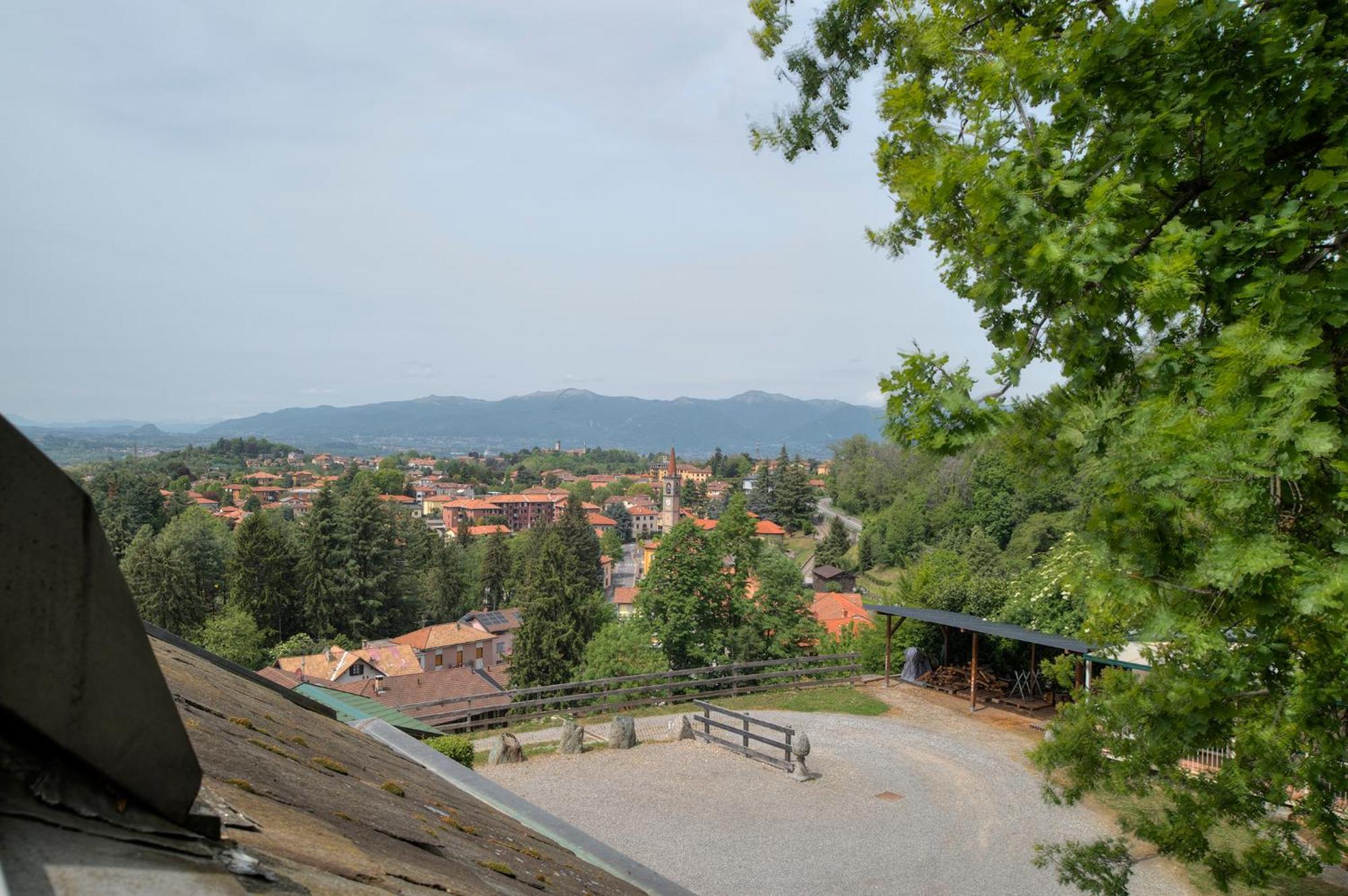 Il Colombe B&B Barzanò Εξωτερικό φωτογραφία